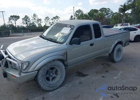 2001 Toyota Tacoma Base V6 z USA, uszkodzony, nr VIN 5TEWN72N91Z846853